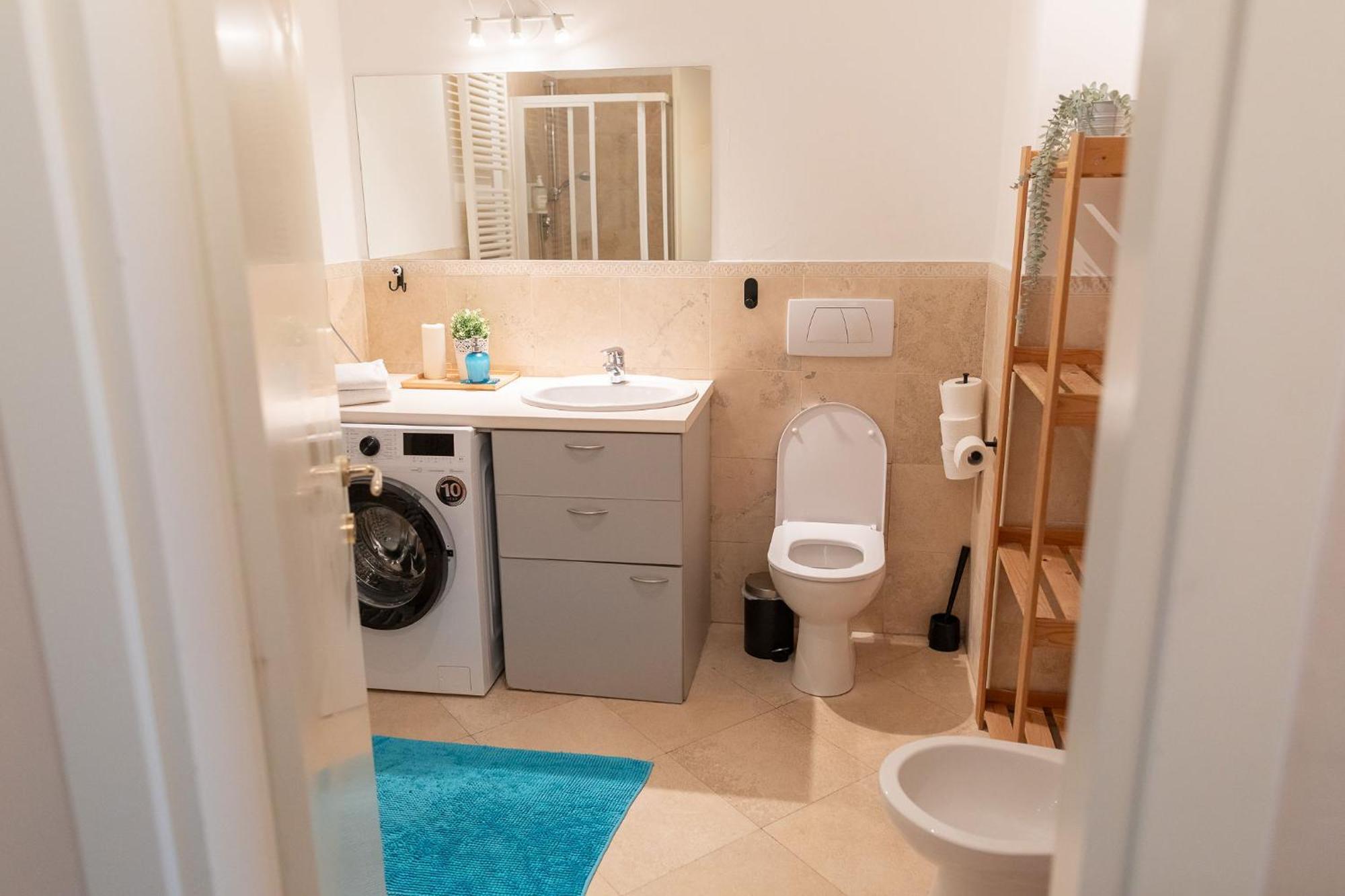 3bdr Penthouse With Terrace&ac Praha