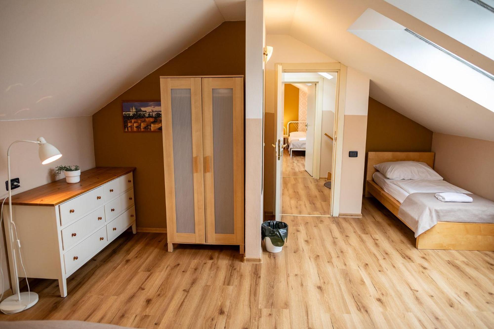 3bdr Penthouse With Terrace&ac Praha